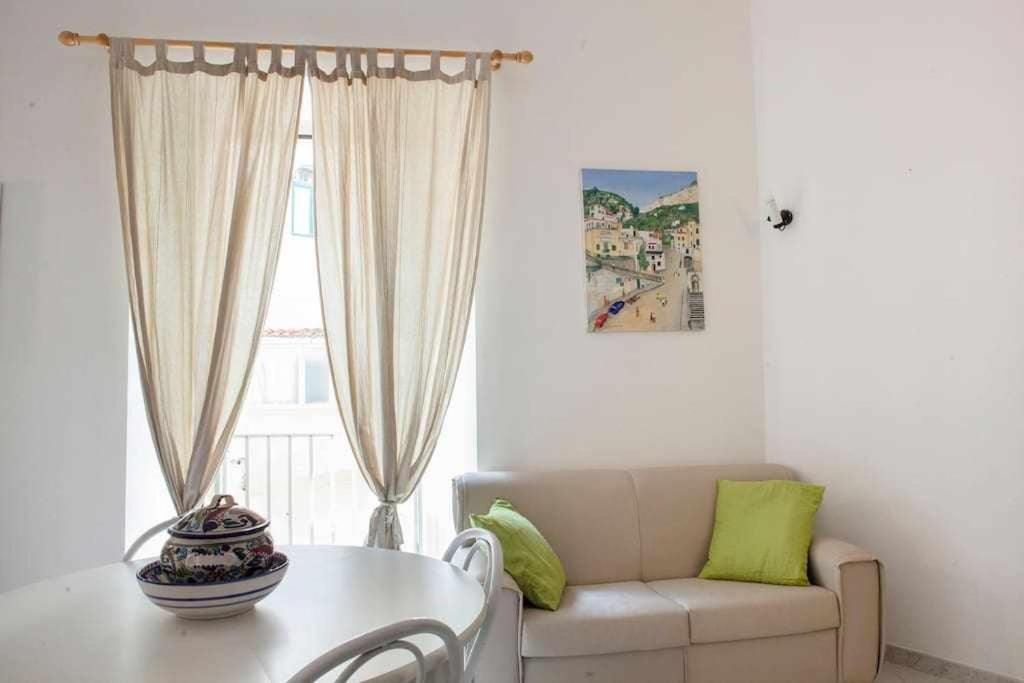 Donna Sara Appartamento In Corte Amalfitana מראה חיצוני תמונה